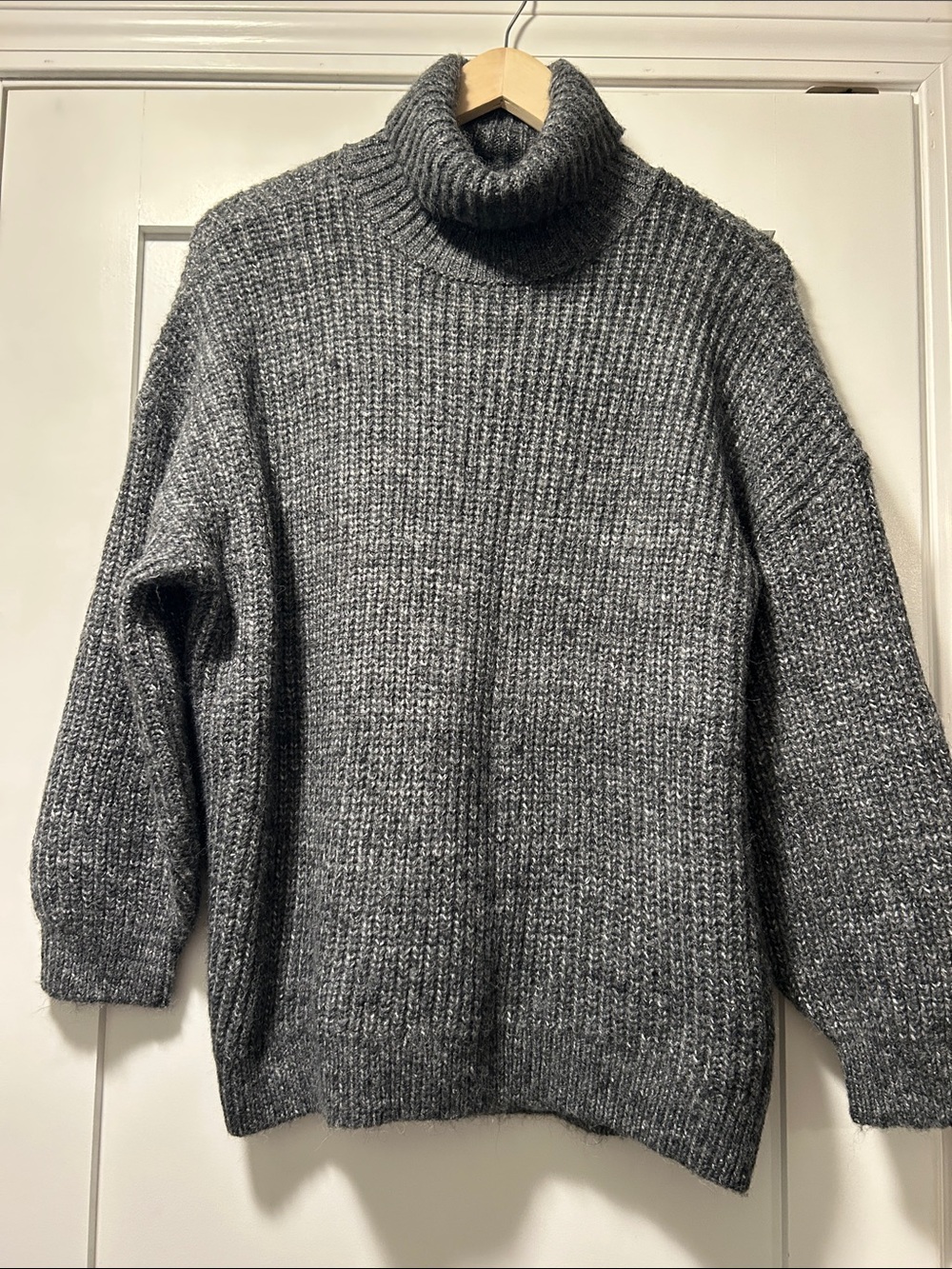 Old Navy Charcoal Gray Turtleneck Sweater